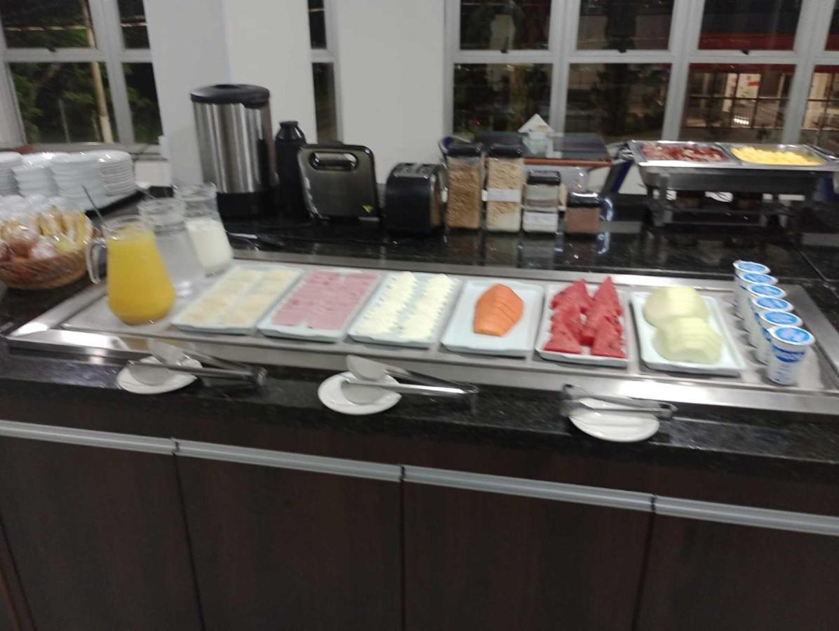 Summit Inn Hotel Pouso Alegre Zewnętrze zdjęcie