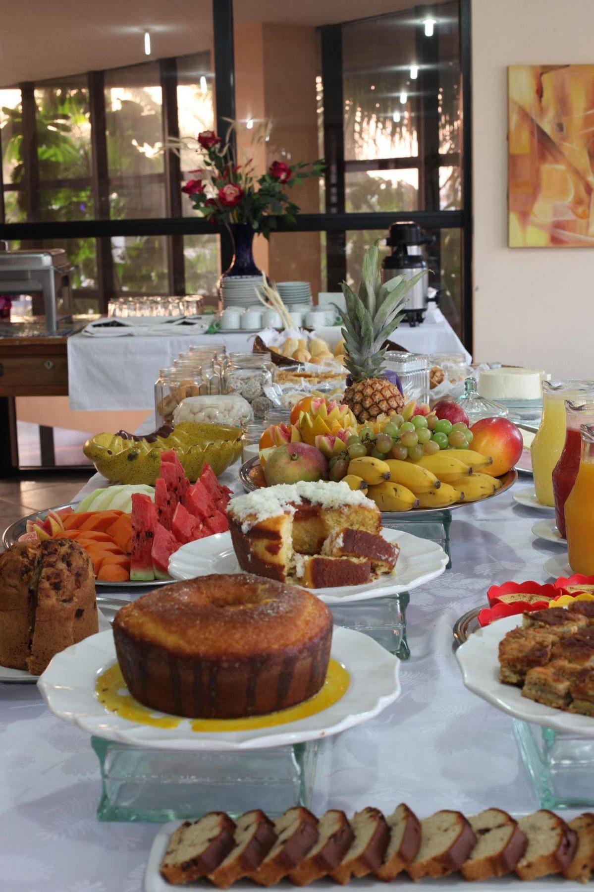 Summit Inn Hotel Pouso Alegre Zewnętrze zdjęcie